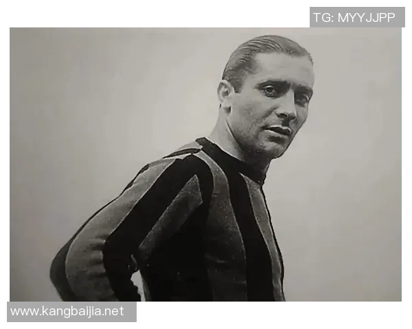 足球场上的超级球星是谁 如何定义真正的足球传奇人物